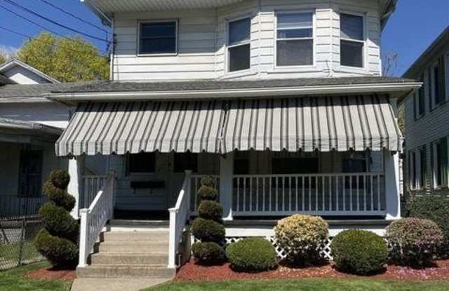 127 N Lincoln Avenue photos photos