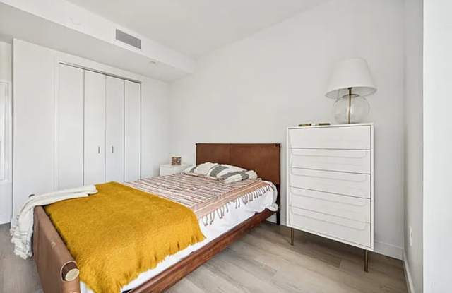 18 Hanover Pl Apt 12B Gallery 1