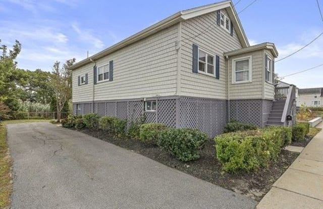 755 Sea St - 755 Sea Street, Quincy, MA 02169