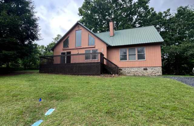 Ashe Lake Community Home Surrounded By Nature! photos photos