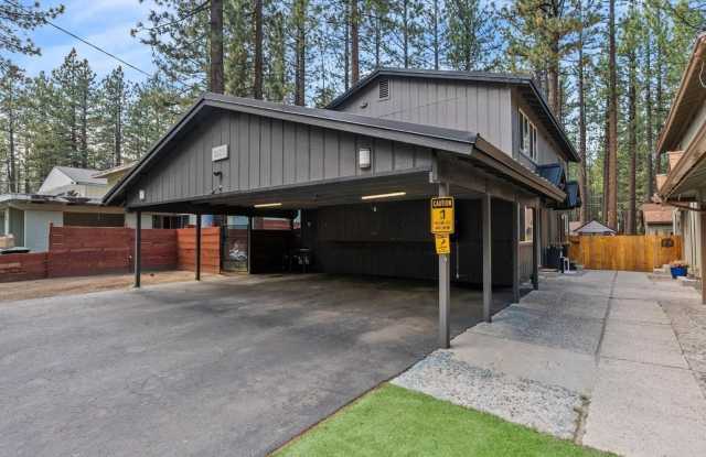 Nicely updated duplex 2Bd unit available soon!! Call me today to inquire! photos photos Nicely updated duplex 2Bd unit available soon!! Call me today to inquire! photos photos