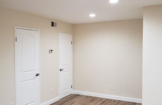 12333 Runnymede St 4 Gallery 3