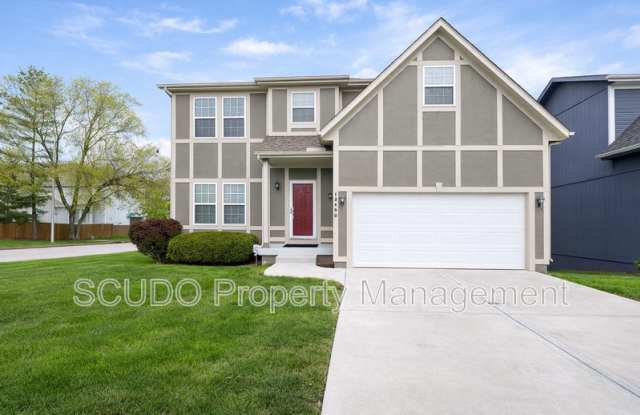 12490 Charlotte St - 12490 Charlotte Street, Kansas City, MO 64146