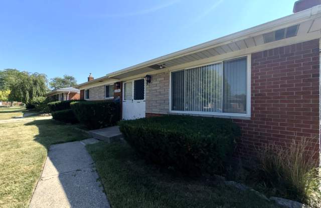 31846 Regal Dr Gallery 2