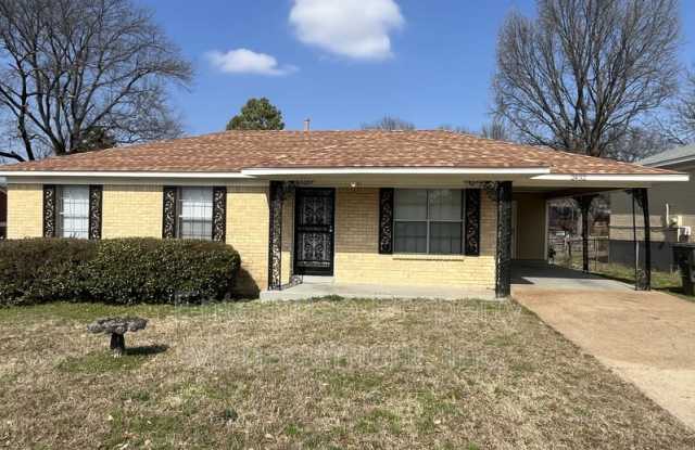 2452 Chattering Ln photos photos