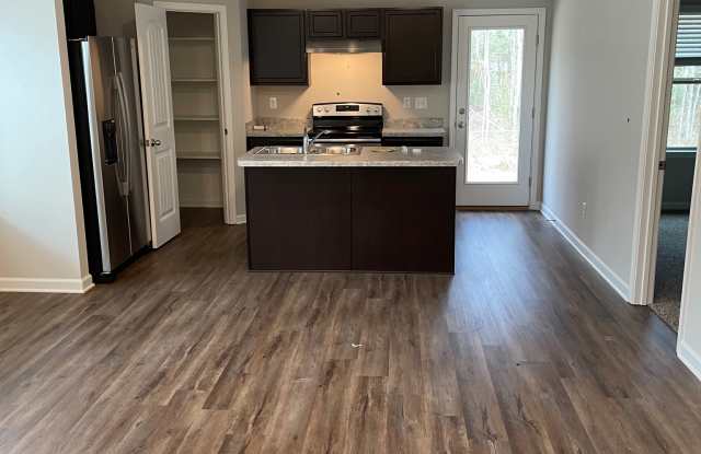 13337 Isabella Boulevard Gallery 2