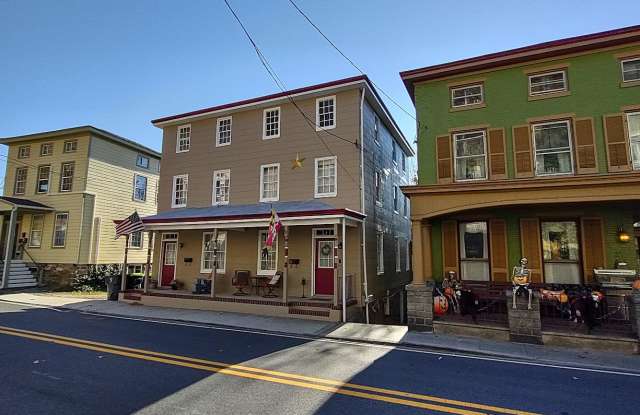 39 S Main St photos photos