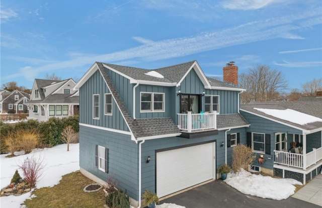 97 Eustis Avenue unit: 2 photos photos