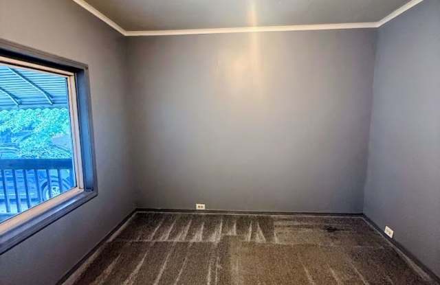 3 Bedroom 1 Bathroom Home Ready to Rent! Gallery 3