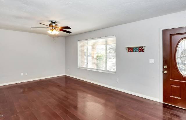 4608 E EMILE ZOLA Avenue Gallery 3