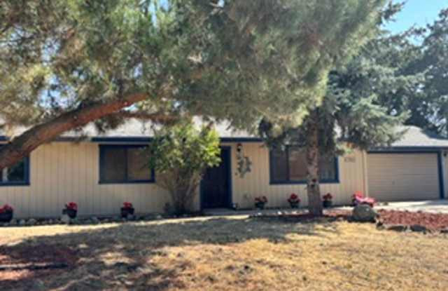 Beautiful Stallion Springs Home! Gallery 1