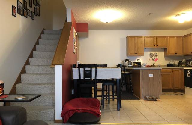 2785 Ranchview Ln N Unit 5 Gallery 4
