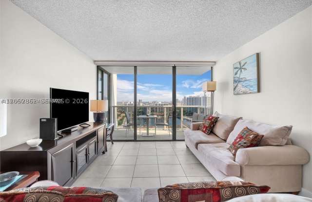 3625 N Country Club Dr Gallery 2