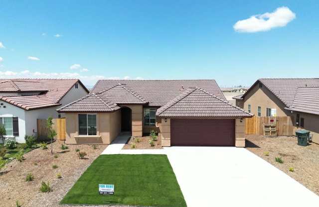 Modern 4-Bedroom, 2-Bathroom Home in Southwest Bakersfield photos photos