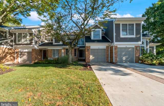 12 RIVER OAKS CIR Gallery 1