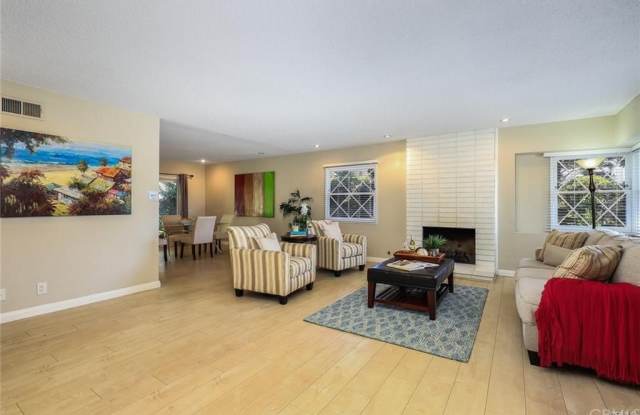28318 Trailriders Dr Gallery 2