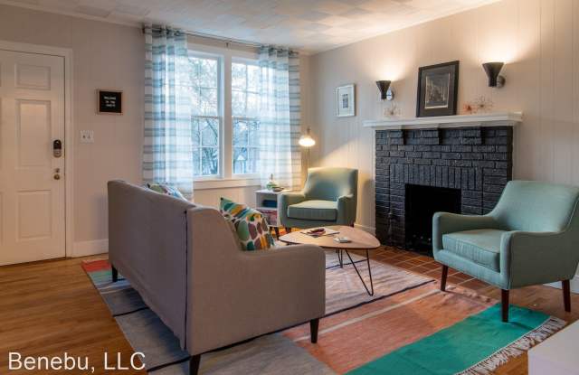 1735 King Woods Drive Gallery 3
