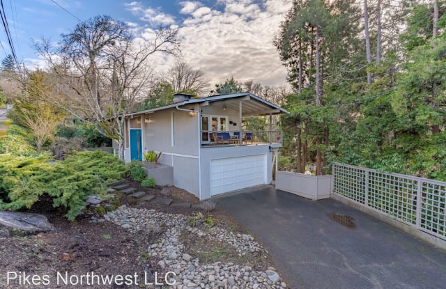 3209 Canterbury Dr S - 3209 Canterbury Drive South, Salem, OR 97302