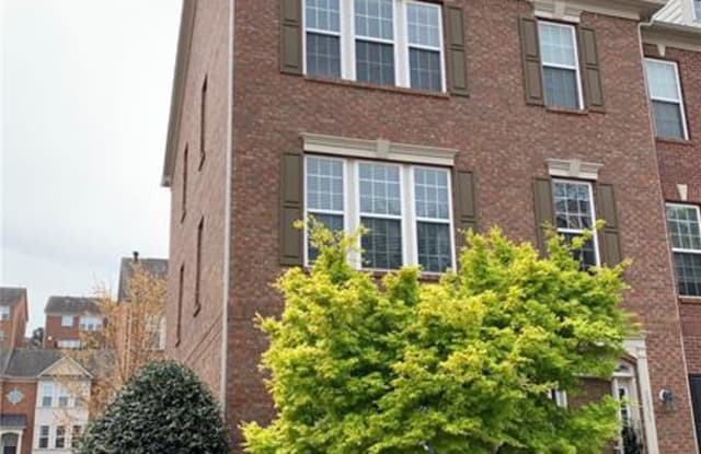 2835 Loftview Square - 2835 Loftview Sq, Vinings, GA 30339