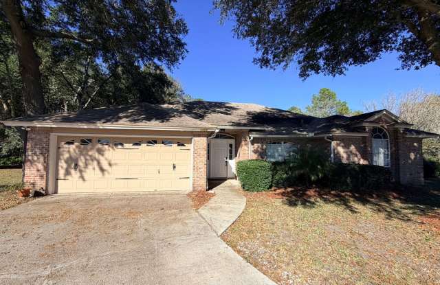 Beautiful Fleming Island 4 Bedroom Cul-de-sac Home photos photos