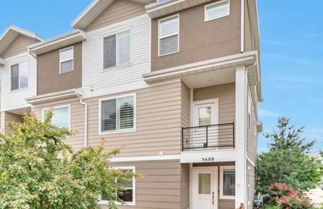 3688 Golden Sky Lane photos photos