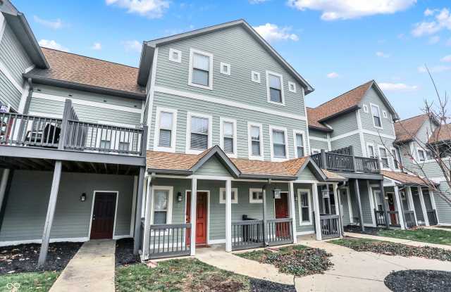 2241 N Scioto Street Gallery 2