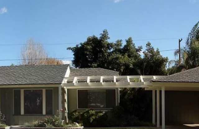4520 Atoll Avenue Gallery 2