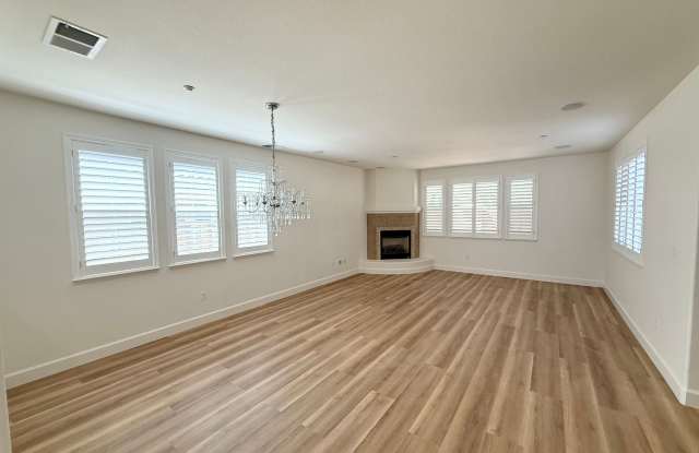 Well-Maintained 4BD/3.5BA Single Family Home in Dublin's Positano Community! Gallery 3