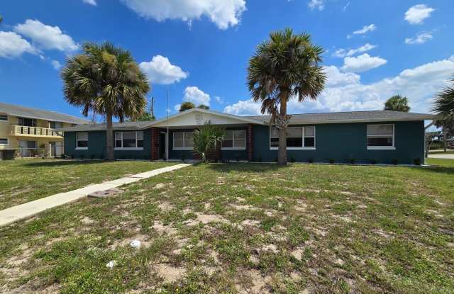 Fully updated 2-bedroom, 1-bath home in Daytona Beach Gallery 3