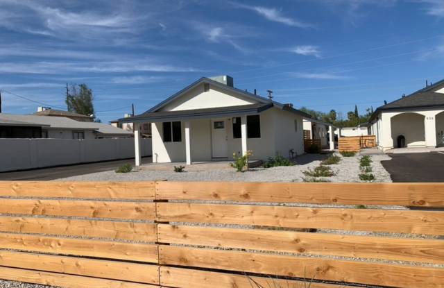 RandDLiving on Roma photos photos