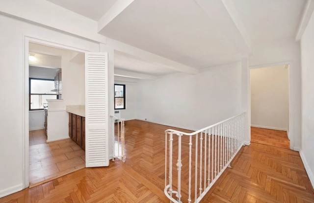 60 Park Ter W Apt A74 Gallery 2