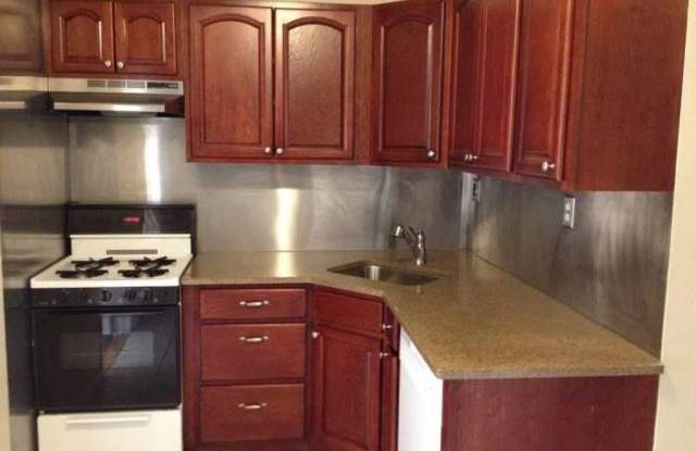 1229 SPRUCE ST #2F - 1229 Spruce Street, Philadelphia, PA 19107