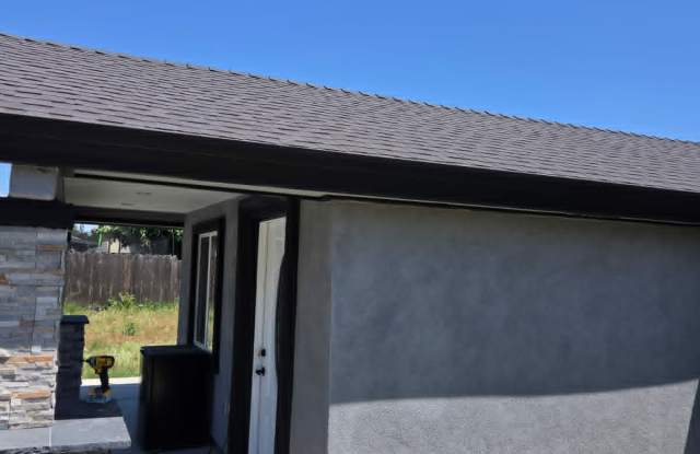 6180 Farrell Way Gallery 2