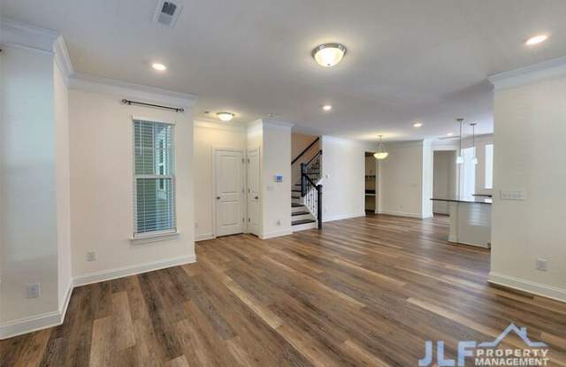 2204 Blewett Drive Gallery 3