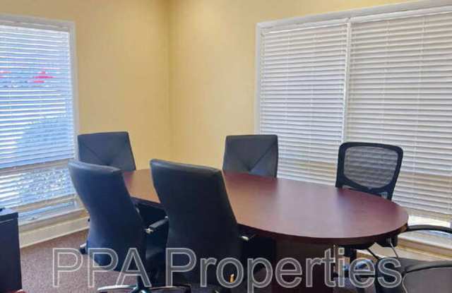 3717 University Dr Ste C Office B Gallery 1