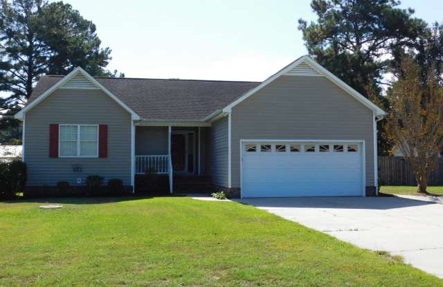 305 Gibbs Road conveniently located between Historic New Bern and MCAS Cherry Point! RECENT PRICE REDUCTION! photos photos