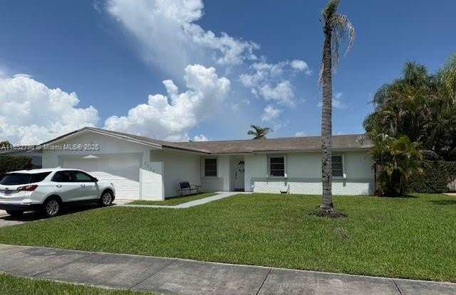 7235 SW 131st Ave photos photos