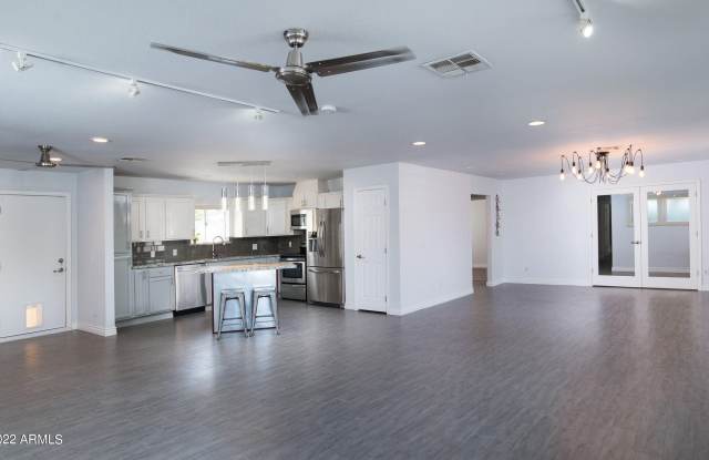 1202 E OREGON Avenue - 1202 East Oregon Avenue, Phoenix, AZ 85014