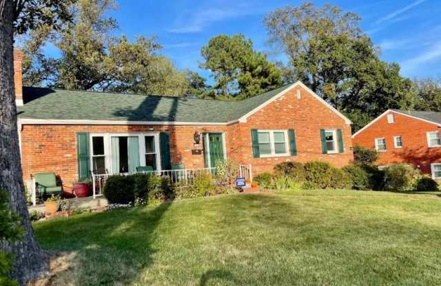 3919 N CHESTERBROOK Road photos photos 3919 N CHESTERBROOK Road photos photos
