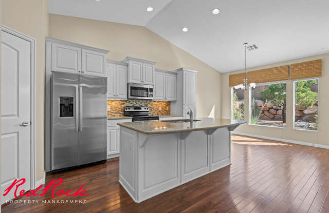 Sun River 2 Bedroom Home with Bonus Den! First Class Amenities! photos photos Sun River 2 Bedroom Home with Bonus Den! First Class Amenities! photos photos