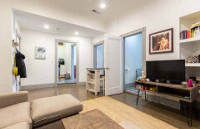 HOT FENWAY LISTING!!! photos photos