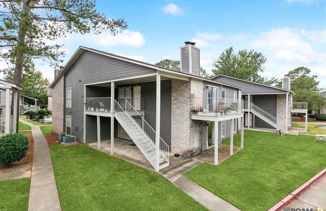 Welcome home to this charming 2-bedroom, 2-bath downstairs unit in the heart of Baton Rouge—just minutes from LSU! photos photos