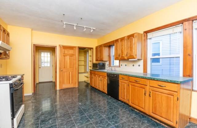 24 Bowman St - 24 Bowman Street, Boston, MA 02122