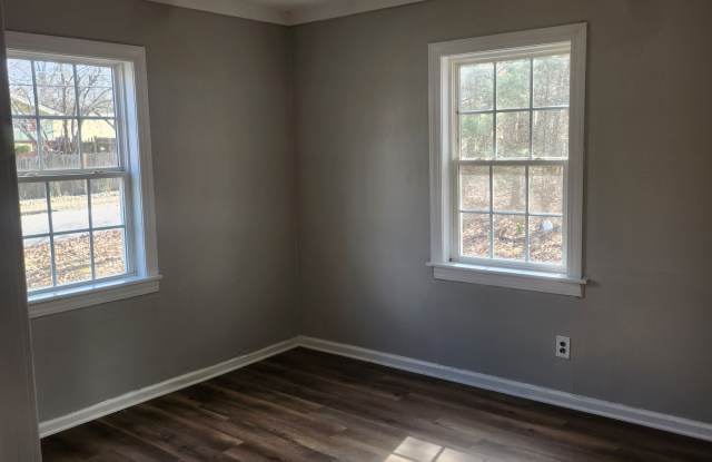 1119 S Washington Ave, Brownsville TN photos photos