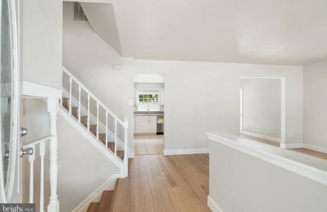 15950 ALAMEDA Drive Gallery 3