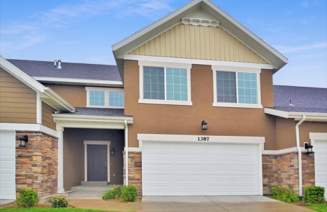 1387 W Plumrose Way - 1387 W Plumrose Way, Taylorsville, UT 84123