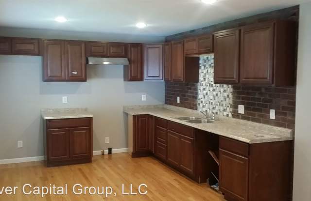 14520 Rosemont Gallery 4