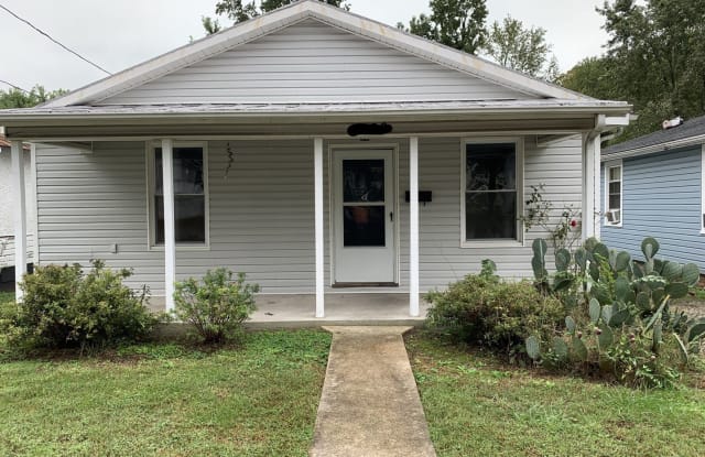 1726 Dupuy Rd - 1726 Dupuy Road, Petersburg, VA 23803