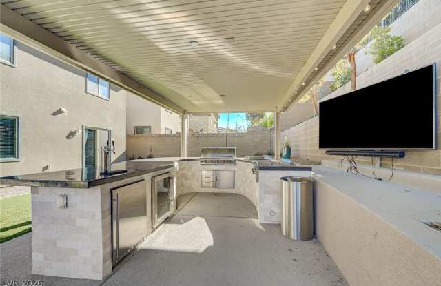 12428 Pine Bend Avenue Gallery 4