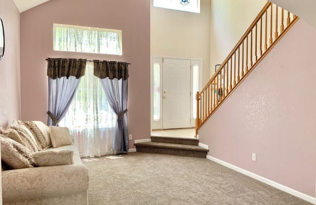 3659 Barnard Ln. - 3659 Barnard Lane, Johnstown, CO 80534
